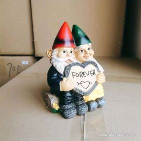 1pc Garden Gnome Couple Statue, Resin Couple In Love Gnome Ornamen, Statue For Micro Landscape Flowerpot Lawn Yard Garden Fish Tank Bonsai Decora (Color: Gnome Couple)